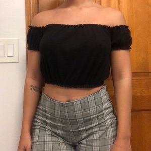 F21 off the shoulder crop top - BLACK